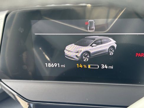 Used 2023 Volkswagen ID.4 Pro S image 25