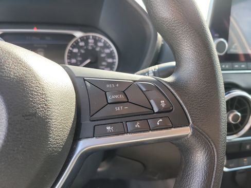 Used 2023 Nissan Sentra SV image 28