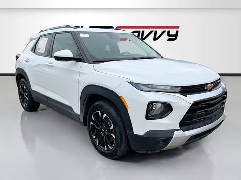 Used 2023 Chevrolet TrailBlazer LT FWD image 1