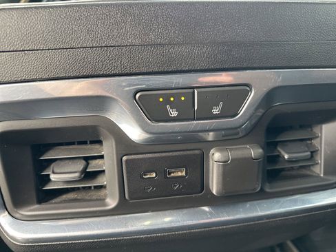 Used 2020 Chevrolet Silverado 3500 High Country w/ Z71 Off-Road Package image 31