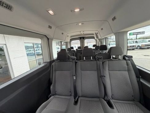 Used 2024 Ford Transit 350 XLT RWD image 17