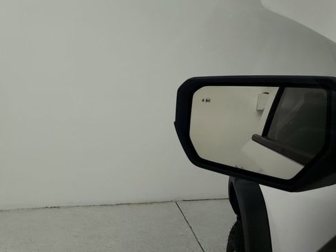 Certified 2024 Chevrolet Colorado Trail Boss w/ LPO, Dark Essentials Package image 16