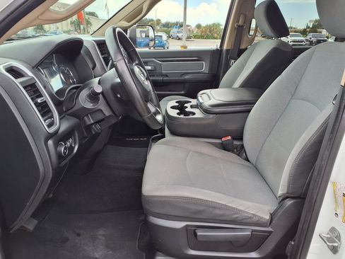 Used 2020 RAM 2500 Big Horn AWD/4WD image 23