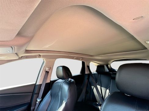 Used 2024 Acura RDX SH-AWD image 21