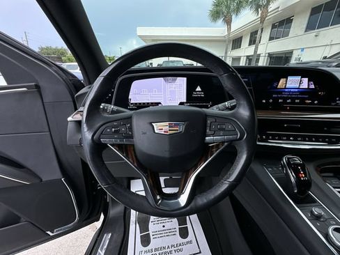 Certified 2024 Cadillac Escalade Luxury RWD image 20