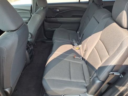 Used 2021 Honda Passport Sport image 14