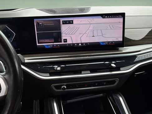 Used 2024 BMW X6 xDrive40i AWD/4WD image 26