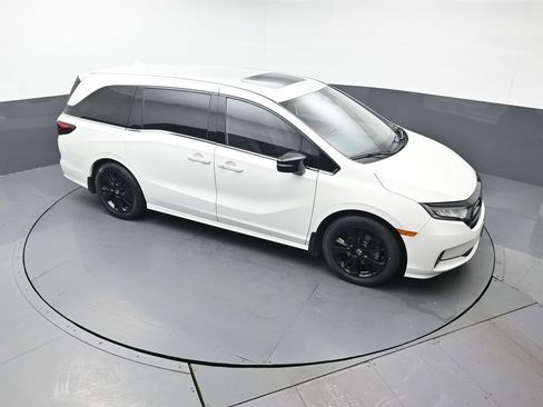 Certified 2023 Honda Odyssey Sport image 49