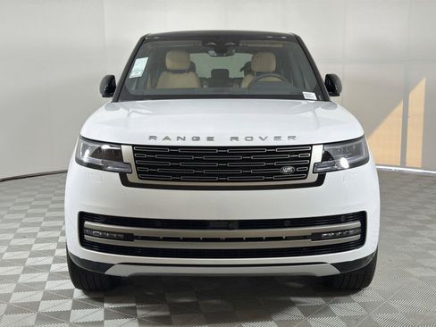 New 2025 Land Rover Range Rover SE image 8