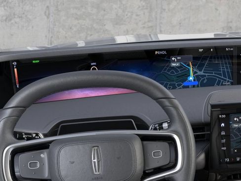 New 2026 Lincoln Nautilus Premier AWD/4WD image 13