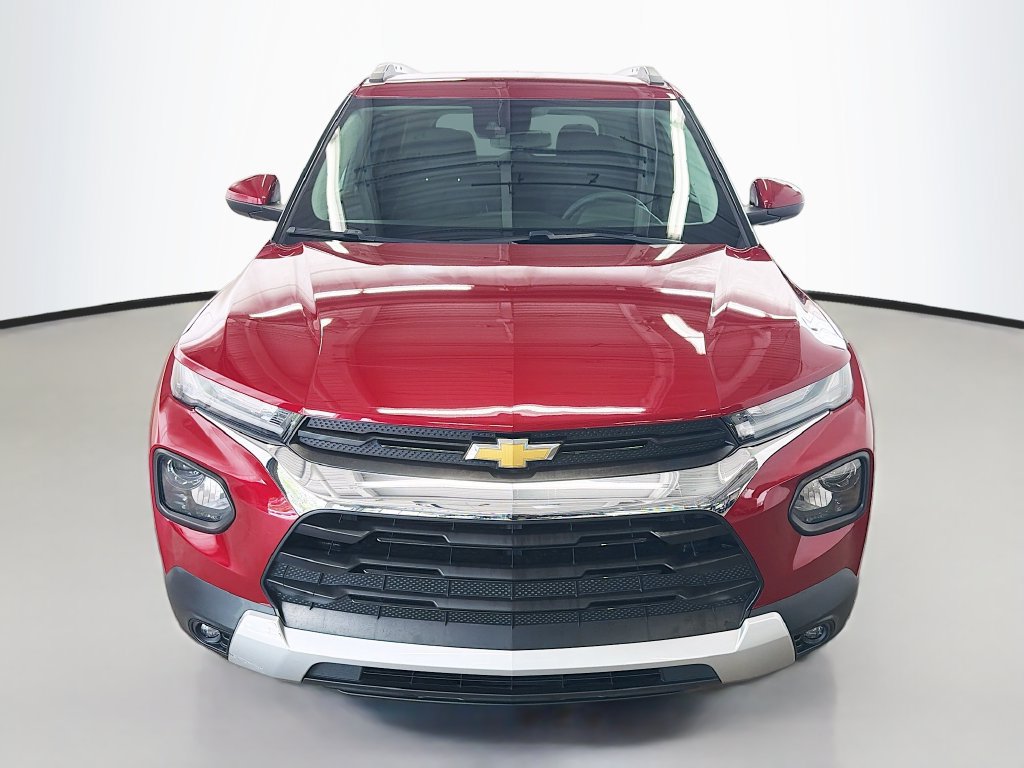 Used 2021 Chevrolet TrailBlazer LT w/ Driver Confidence Package AWD/4WD image 2