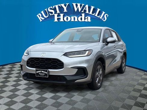 Used 2026 Honda HR-V LX image 4