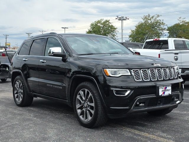 Used 2018 Jeep Grand Cherokee Overland AWD/4WD image 7