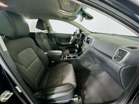 Used 2022 Kia Sportage LX FWD image 28