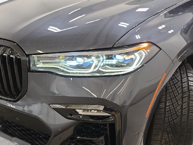 Used 2019 BMW X7 xDrive50i w/ M Sport Package AWD/4WD image 31