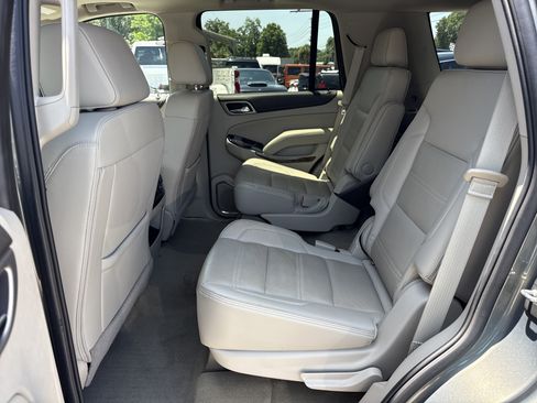 Used 2017 GMC Yukon Denali w/ Open Road Package RWD image 10
