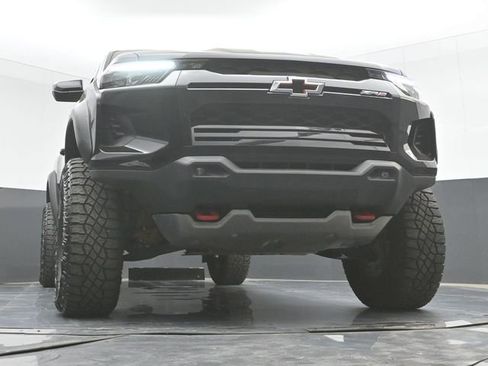 Used 2024 Chevrolet Colorado ZR2 AWD/4WD image 40