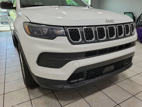 Used 2023 Jeep Compass Sport AWD/4WD image 22