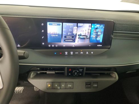 New 2026 Nissan Leaf w/ Floor Mat Package (S+) image 16