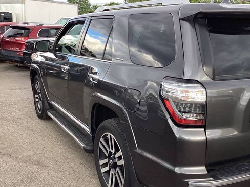 Used 2014 Toyota 4Runner Limited AWD/4WD image 7