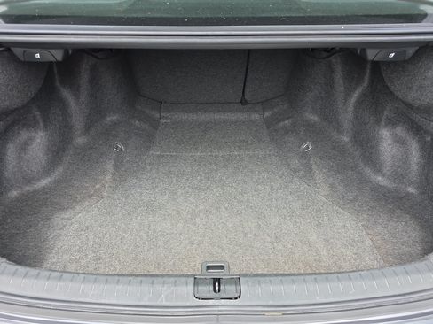 Used 2010 Acura TSX Sedan FWD image 12