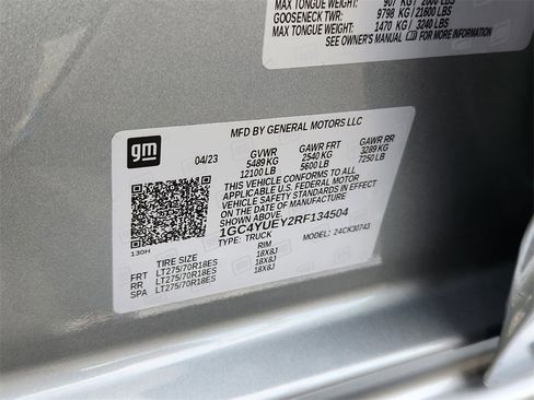 Used 2024 Chevrolet Silverado 3500 LTZ w/ LTZ Premium Package image 27