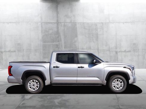 New 2026 Toyota Tundra SR5 image 5