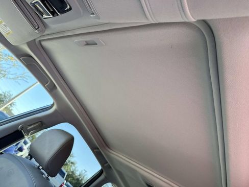 Used 2018 Subaru Forester 2.5i Limited image 44