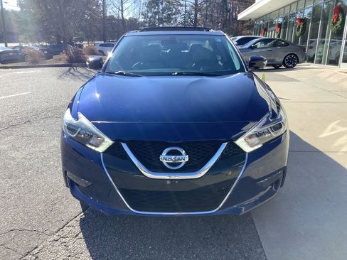 Used 2018 Nissan Maxima Platinum image 3