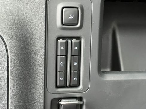 New 2025 Ford Expedition Max Platinum w/ Platinum Ultimate Package AWD/4WD image 39