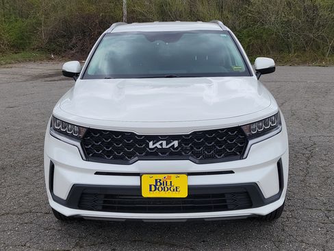 Used 2022 Kia Sorento S AWD/4WD image 2