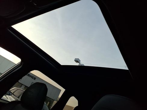 Certified 2025 Subaru Forester Wilderness w/ Convenience Package image 15