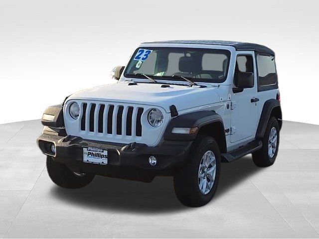Used 2023 Jeep Wrangler Sport AWD/4WD image 7