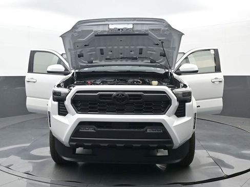 New 2026 Toyota Tacoma TRD Sport image 18