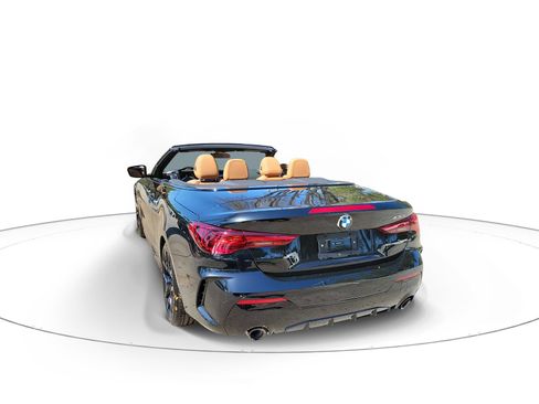 New 2026 BMW 430i Convertible RWD image 3