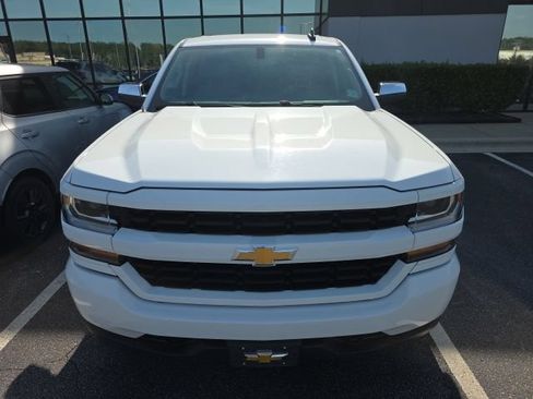 Used 2018 Chevrolet Silverado 1500 Custom w/ Custom Value Package AWD/4WD image 2