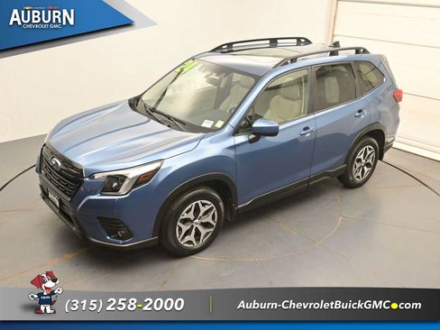 Used 2024 Subaru Forester Premium AWD/4WD image 30