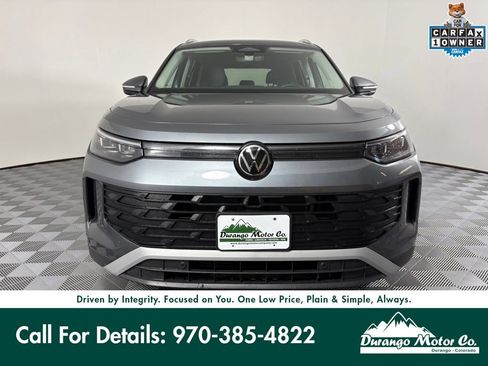 Used 2026 Volkswagen Tiguan SE AWD/4WD image 3