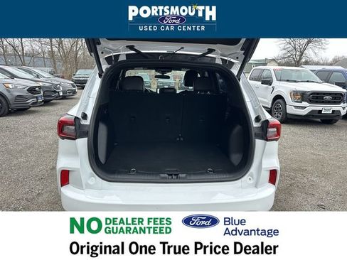 Used 2023 Ford Escape ST-Line image 13
