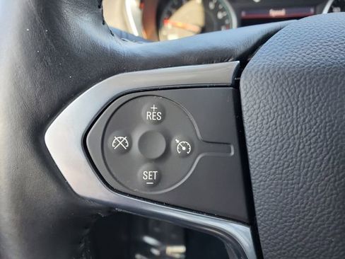 Certified 2021 Chevrolet Traverse LT FWD image 25