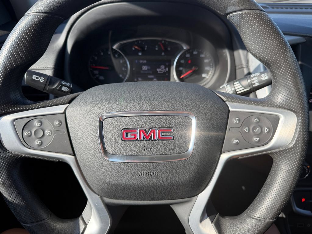Used 2024 GMC Terrain SLE AWD/4WD image 22
