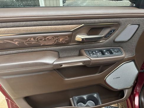 Used 2025 RAM 1500 Limited w/ Bed Utility Group image 12