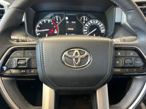 Used 2023 Toyota Tundra Limited AWD/4WD image 25
