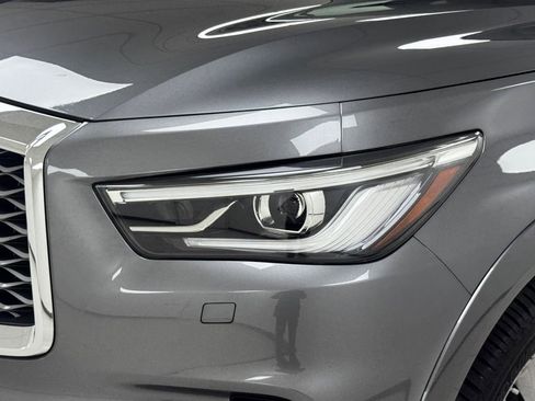 Used 2021 INFINITI QX80 Sensory w/ Cargo Package image 31