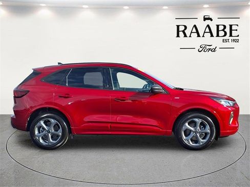 Used 2023 Ford Escape ST-Line w/ Tech Pack #1 image 8