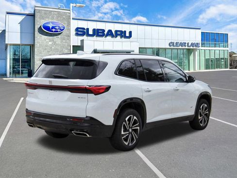 Used 2026 Buick Enclave Sport Touring w/ Power Package FWD image 6
