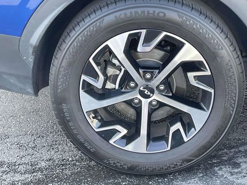 Used 2024 Kia Sportage EX image 13