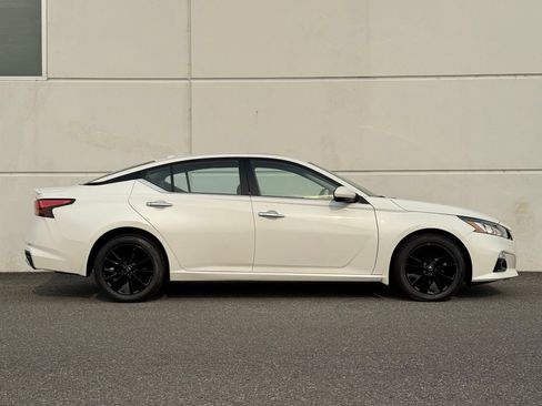 Used 2019 Nissan Altima 2.5 SL AWD/4WD image 8
