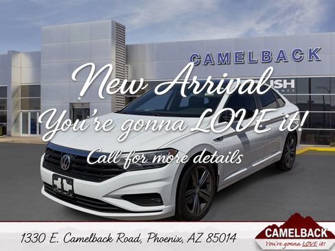 Used 2020 Volkswagen Jetta R-Line FWD image 1