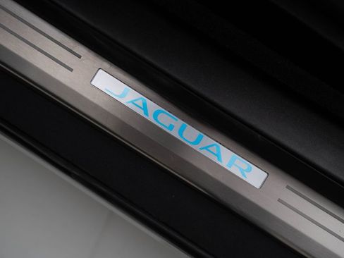 Used 2021 Jaguar F-TYPE R-Dynamic image 15